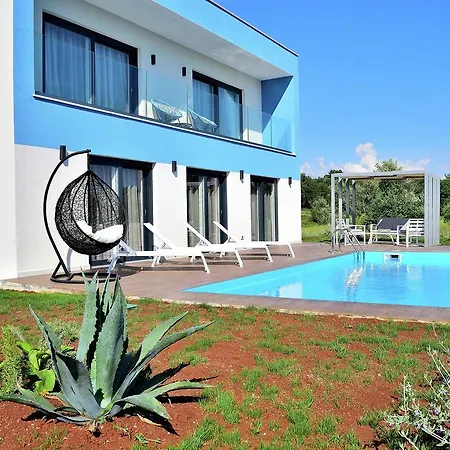 Villa Domus Lauri Umago